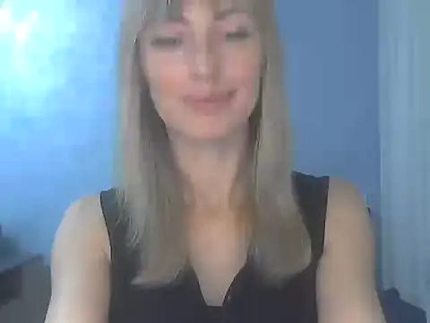 Snapshot of EffectMaya chatting on 7, 11, 2025 EffectMaya online show from 7, 11, 2025