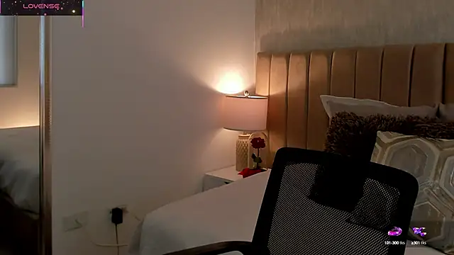 Victoria romanox online show from 31, 1, 2025