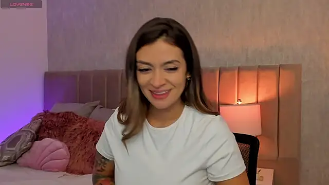 Victoria romanox online show from 11, 2, 2025