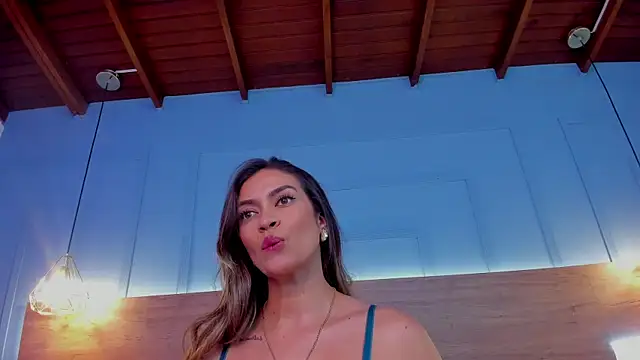 Victoria romanox online show from 4, 3, 2025