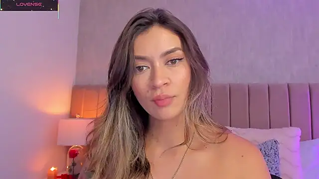 Victoria romanox online show from 8, 3, 2025