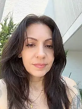 BeautifulMesss online show from 1, 7, 2026
