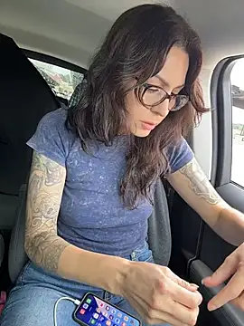 BeautifulMesss online show from 6, 7, 2026