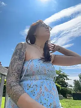 BeautifulMesss online show from 11, 7, 2026