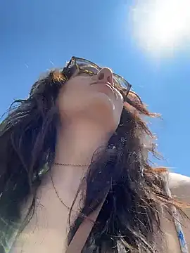 BeautifulMesss online show from 23, 7, 2026