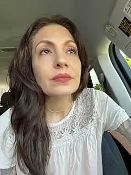 BeautifulMesss online show from 2, 8, 2026