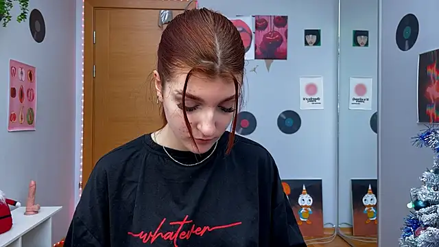 Bunny ShyGirl online show from 19, 12, 2024