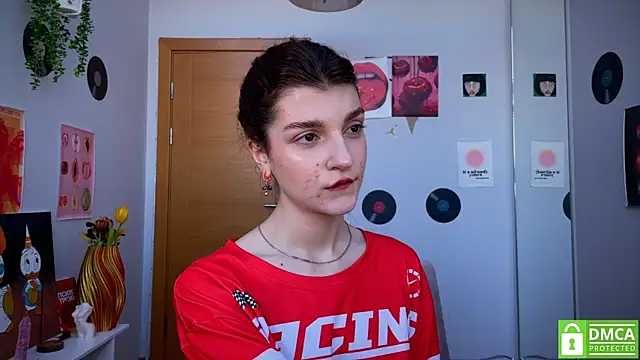 Bunny ShyGirl online show from 17, 3, 2025