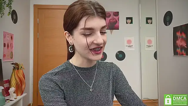 Bunny ShyGirl online show from 20, 3, 2025