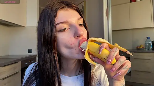 Bunny ShyGirl online show from 25, 10, 2025