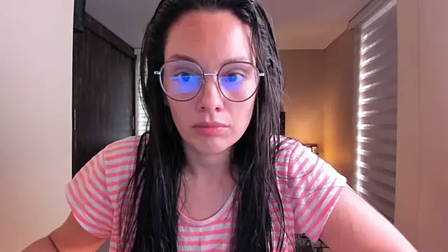 Snapshot of anabel_025 chatting on 6, 1, 2025 anabel 025 online show from 6, 1, 2025