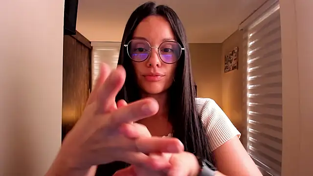 Snapshot of anabel_025 chatting on 10, 9, 2025 anabel 025 online show from 10, 9, 2025