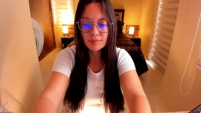 Snapshot of anabel_025 chatting on 27, 10, 2025 anabel 025 online show from 27, 10, 2025