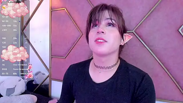 Snapshot of Yuri_Stars chatting on 5, 3, 2025 Yuri Stars online show from 5, 3, 2025