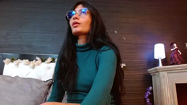 NayeCloud online show from 15, 3, 2025