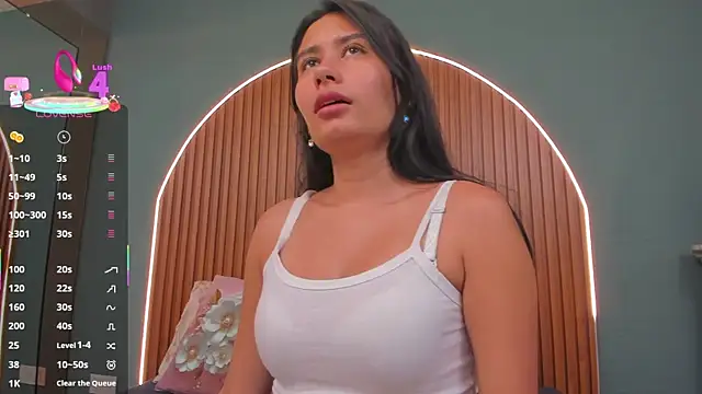 NayeCloud online show from 16, 12, 2025