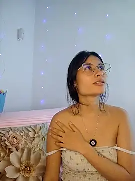 NayeCloud online show from 27, 3, 2026