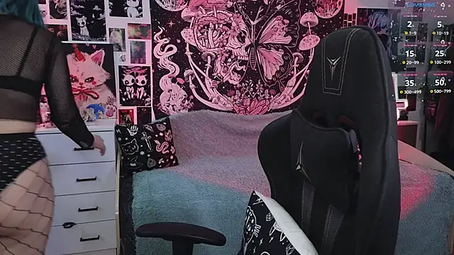 little Elika online show from 3, 5, 2026