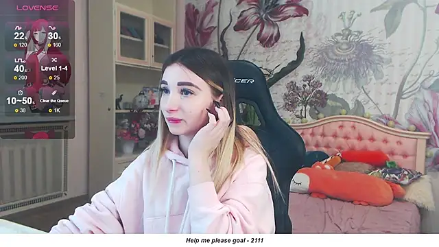 Snapshot of Viky_Love_ chatting on 8, 12, 2024 Viky Love online show from 8, 12, 2024