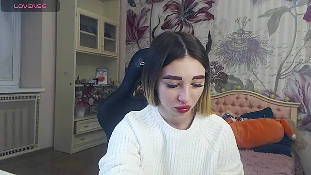 Snapshot of Viky_Love_ chatting on 15, 12, 2024 Viky Love online show from 15, 12, 2024