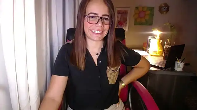danielle rose 1 online show from 16, 7, 2026