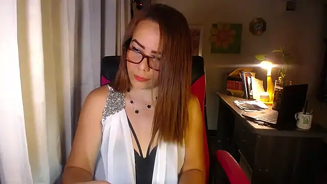 danielle rose 1 online show from 18, 7, 2026