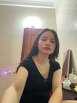LiLi-Kirix99 online show from 22, 6, 2026