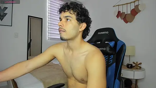 mateoleonee online show from 16, 2, 2025