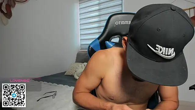 mateoleonee online show from 17, 1, 2026