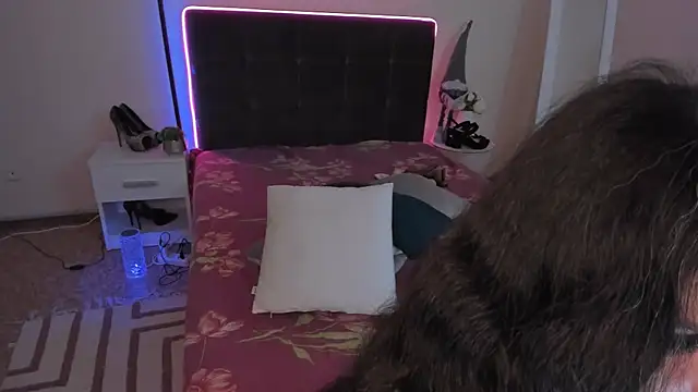 CassieEvans online show from 31, 1, 2025