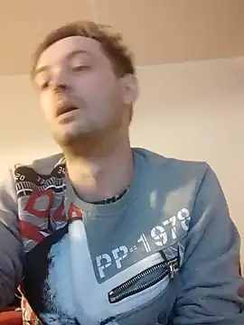 istiaqua90 online show from 8, 12, 2024