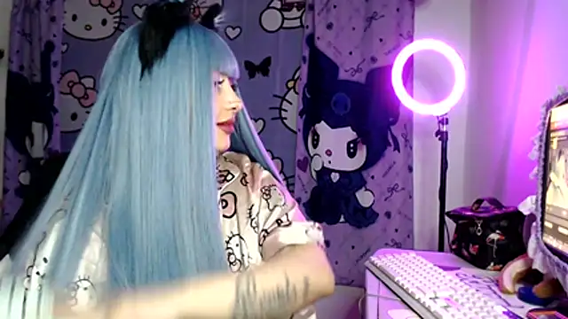 lussyevans24 online show from 14, 7, 2026