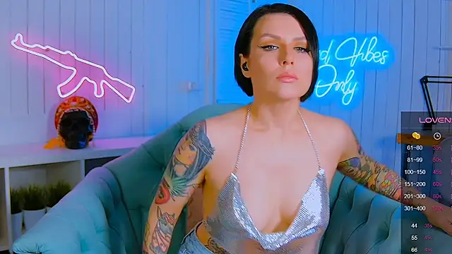 My toys pink online show from 14, 3, 2025