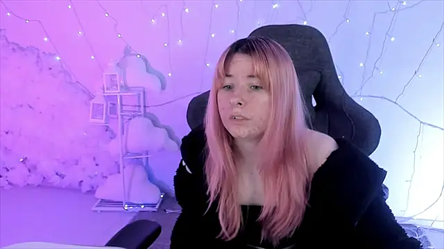 LexiWenford online show from 5, 2, 2025