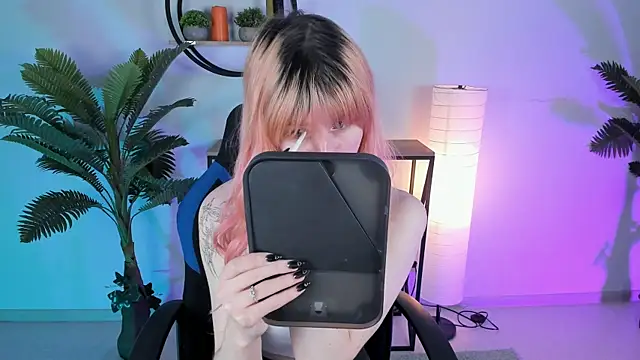 LexiWenford online show from 18, 2, 2025