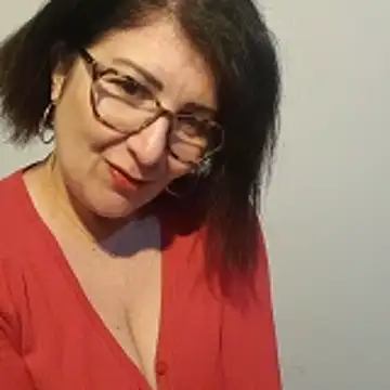 Viola8p online show from 1, 12, 2025