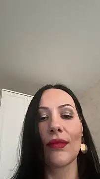 Devil Goddess online show from 27, 10, 2025