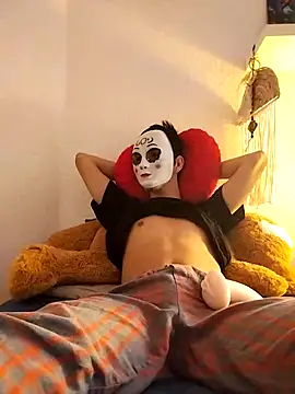 Dennis 2024 online show from 11, 1, 2025