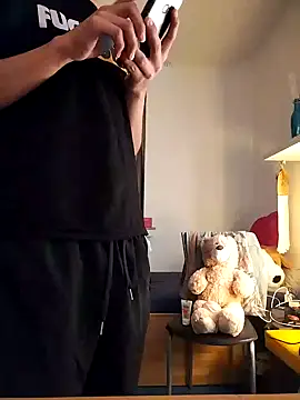 Dennis 2024 online show from 11, 1, 2025