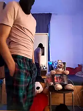 Dennis 2024 online show from 13, 1, 2025