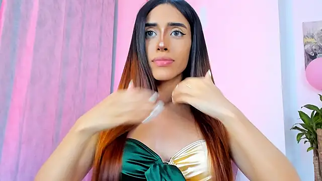 StormiRusso online show from 9, 2, 2025