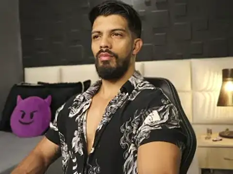 DannSaenz online show from 24, 2, 2025