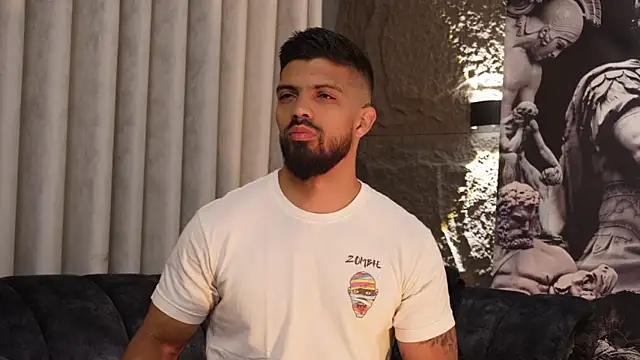 DannSaenz online show from 7, 11, 2025