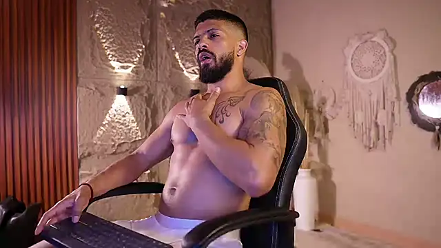 DannSaenz online show from 19, 7, 2026