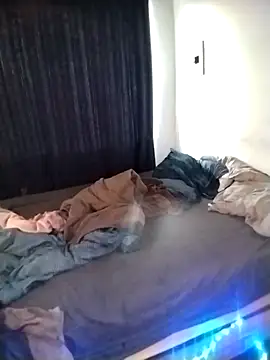 Convertiblechulo online show from 9, 1, 2026