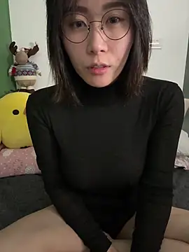 Snapshot of Ashepova000 chatting on 4, 1, 2025 Ashepova000 online show from 4, 1, 2025