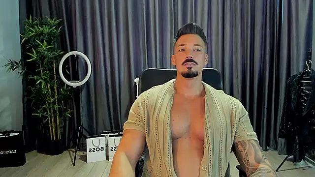 HaydenSpearss online show from 28, 6, 2026