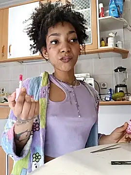 Snapshot of Laanegraofficial_ chatting on 19, 3, 2025 Laanegraofficial online show from 19, 3, 2025