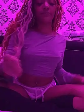 Snapshot of Laanegraofficial_ chatting on 6, 2, 2026 Laanegraofficial online show from 6, 2, 2026