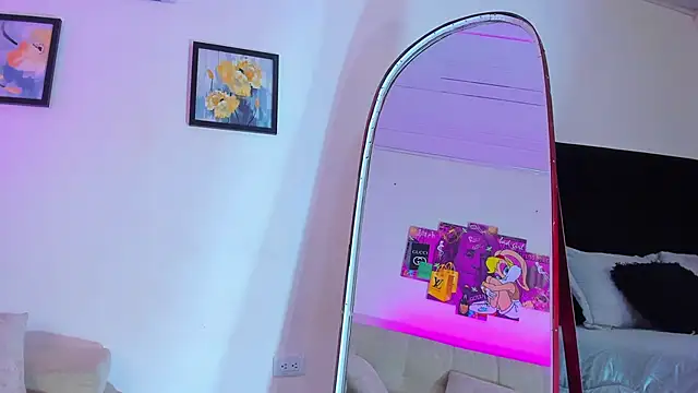 Snapshot of anahidolls chatting on 17, 1, 2026 anahidolls online show from 17, 1, 2026